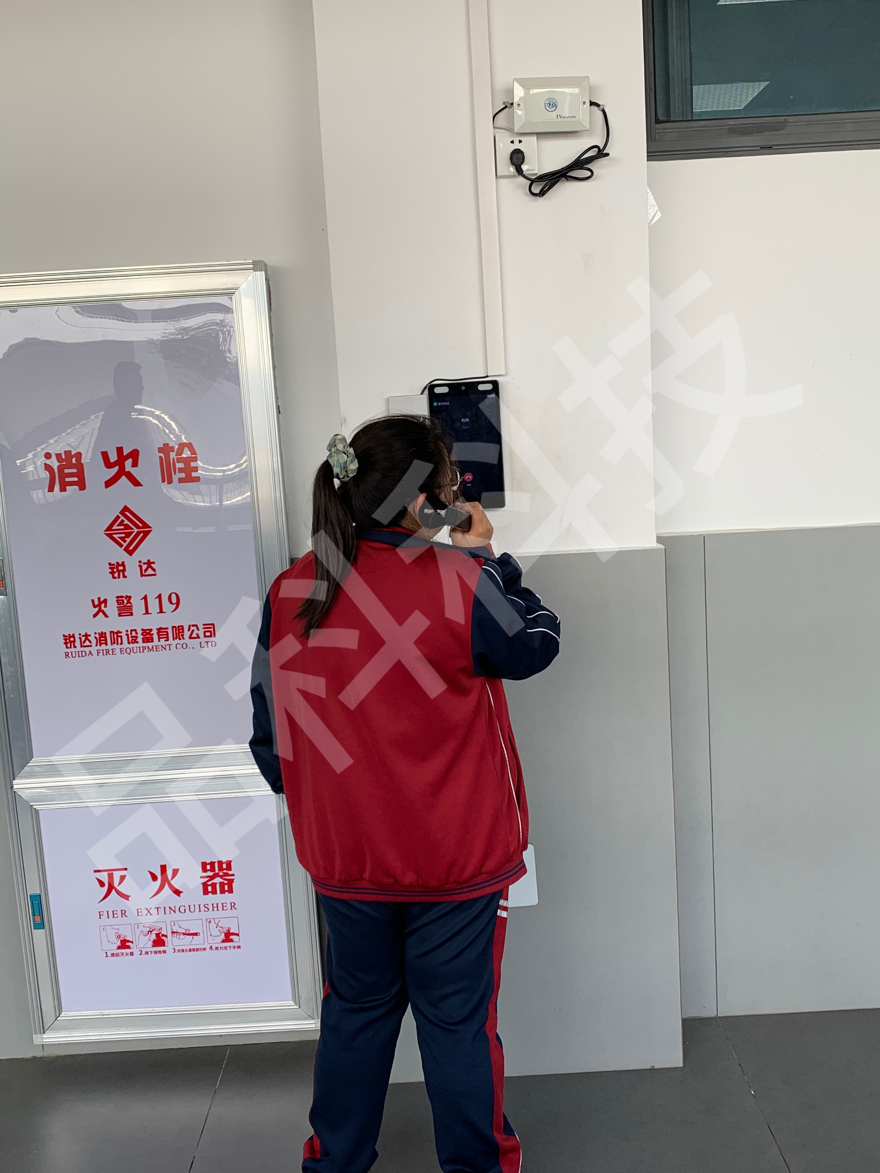 Ʒ��У�@�H��Ԓ�C